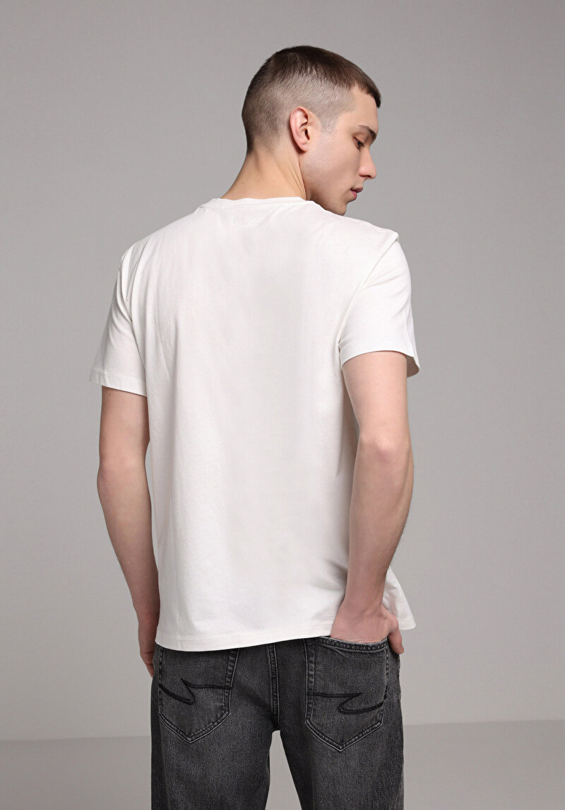 Regular Fit Yuvarlak Yaka Düz Erkek Beyaz Kısa Kol Tişört