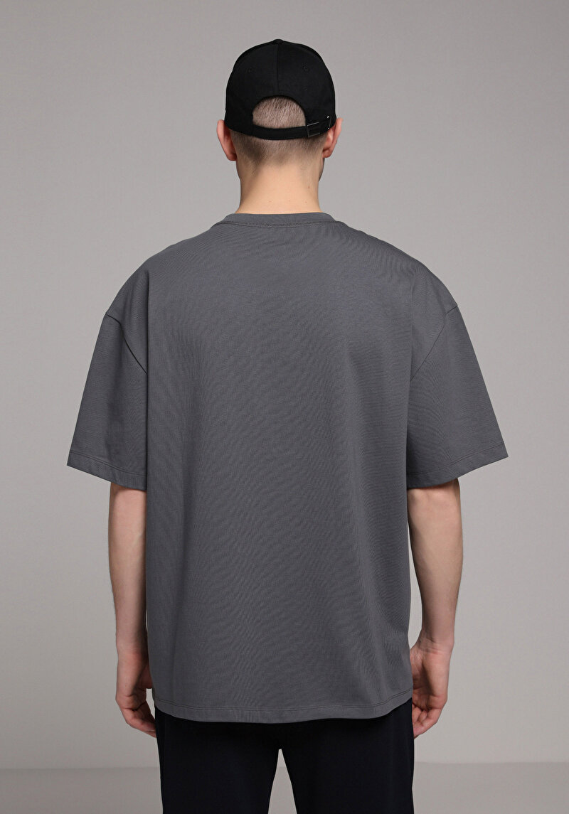 Oversize Fit Yuvarlak Yaka Düz Erkek Antrasit Kısa Kol Tişört