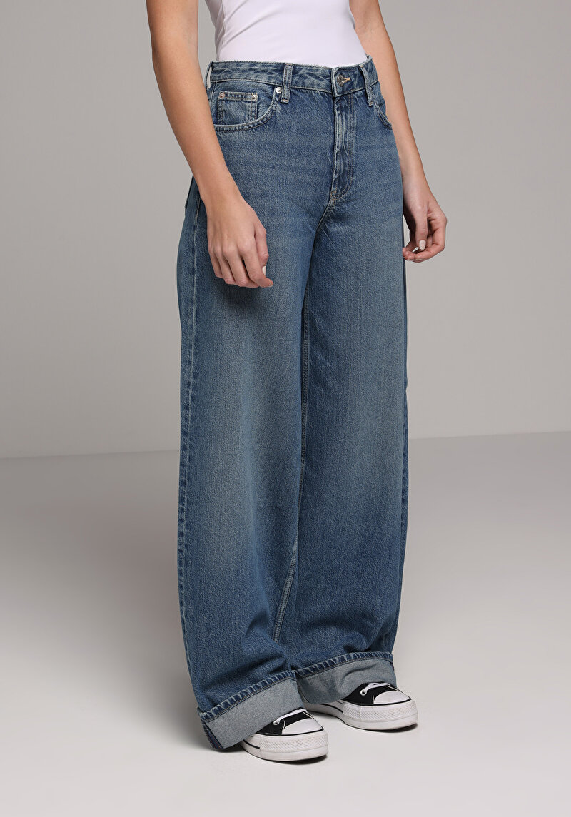 Loose Fit Düşük Bel Geniş Paça Kadın İndigo Jean Pantolon