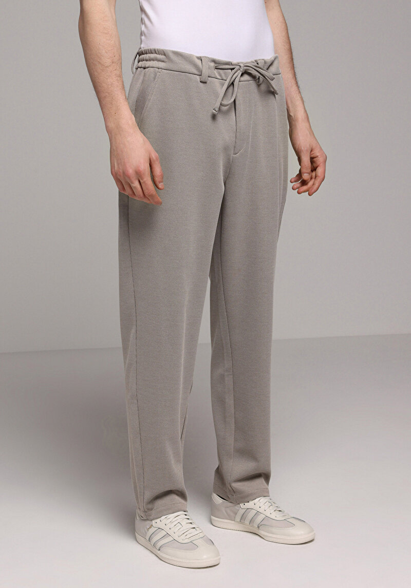 Regular Fit Orta Bel Düz Paça Erkek Bej Pantolon