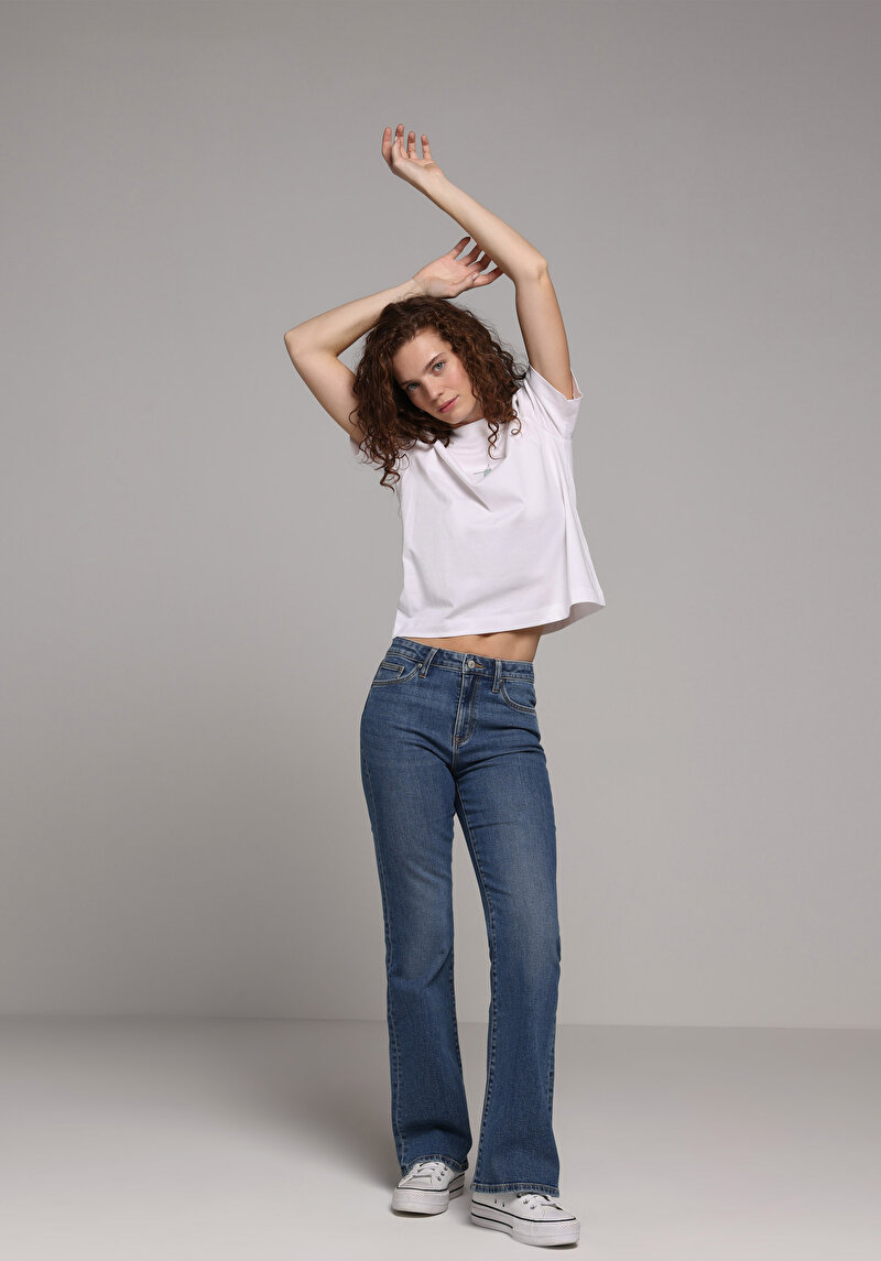 Regular Fit   Kadın Light İndigo Denim Jean Pantolon