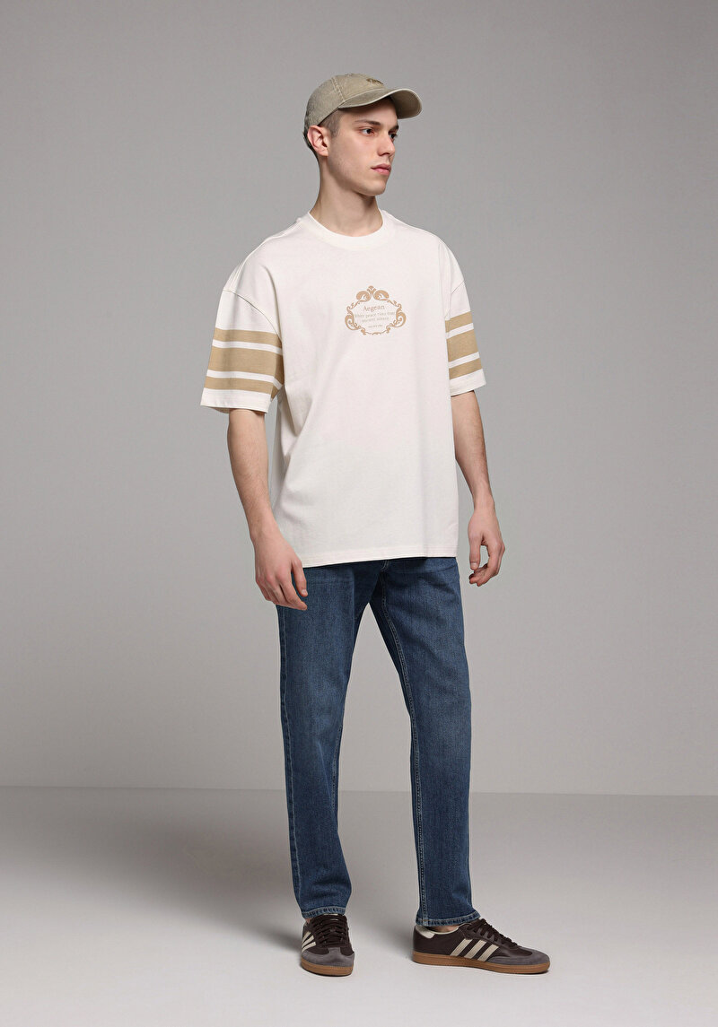 Oversize Fit Yuvarlak Yaka Düz Erkek Ekru Kısa Kol Tişört