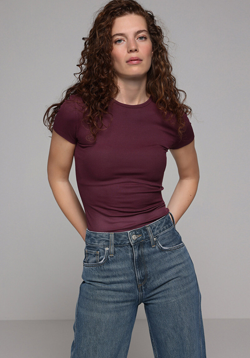 Slim Fit Yuvarlak Yaka Düz Kadın Mor Kısa Kol Tişört