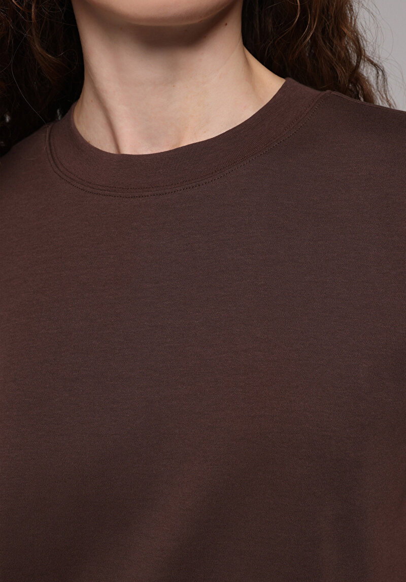 Boxy Fit Yuvarlak Yaka Düz Kadın Kahverengi Kısa Kol Tişört