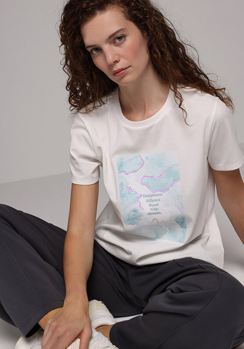 Regular Fit Yuvarlak Yaka Baskılı Kadın Beyaz Kısa Kol Tişört