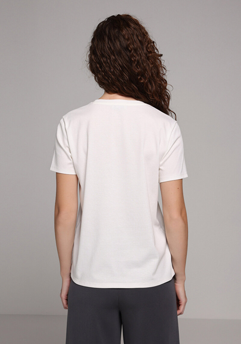 Regular Fit Yuvarlak Yaka Baskılı Kadın Beyaz Kısa Kol Tişört