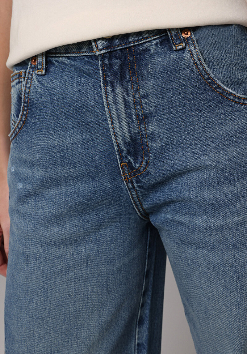 Baggy Fıt Orta Bel Daralan Paça Kadın Mid İndigo Denim Jean Pantolon