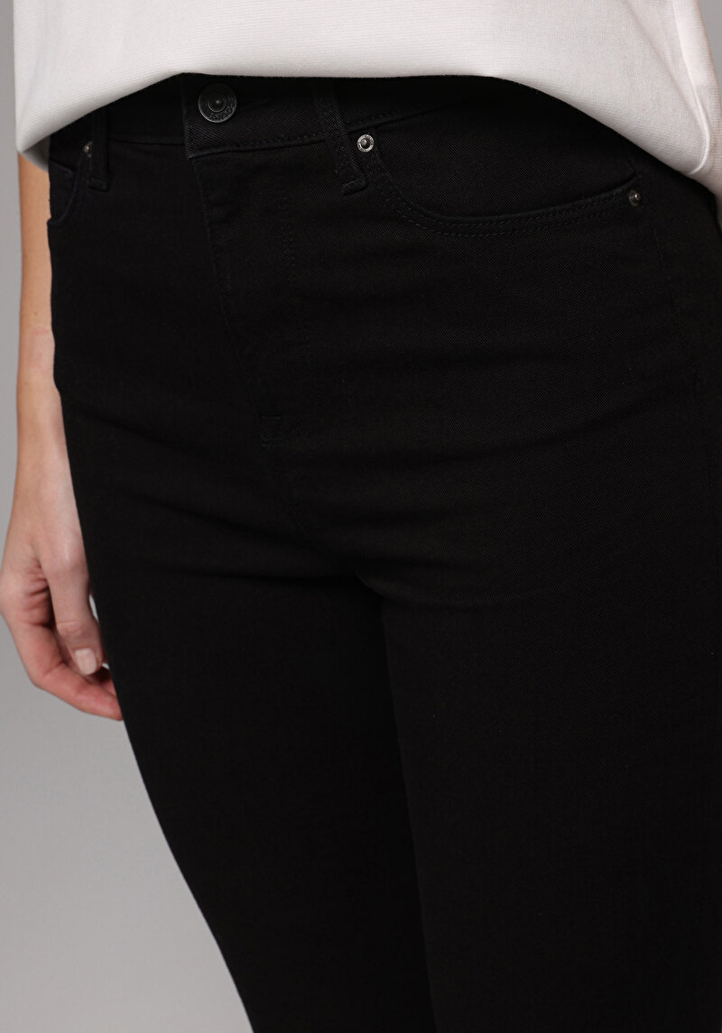 Super Slim Fit Yüksek Bel Dar Paça Kadın Siyah Jean Pantolon