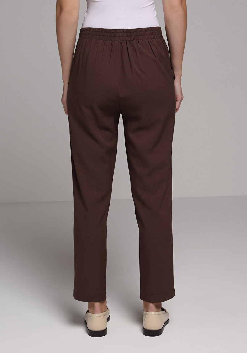 Regular Fit Yüksel Bel Düz Paça Kadın Kahverengi Pantolon