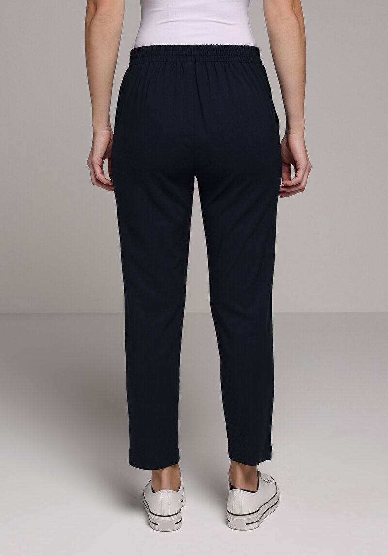 Regular Fit Yüksel Bel Düz Paça Kadın Lacivert Pantolon
