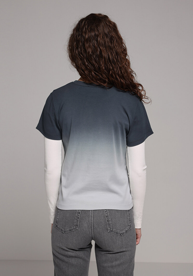 Regular Fit Yuvarlak Yaka Baskılı Kadın Lacivert Kısa Kol Tişört