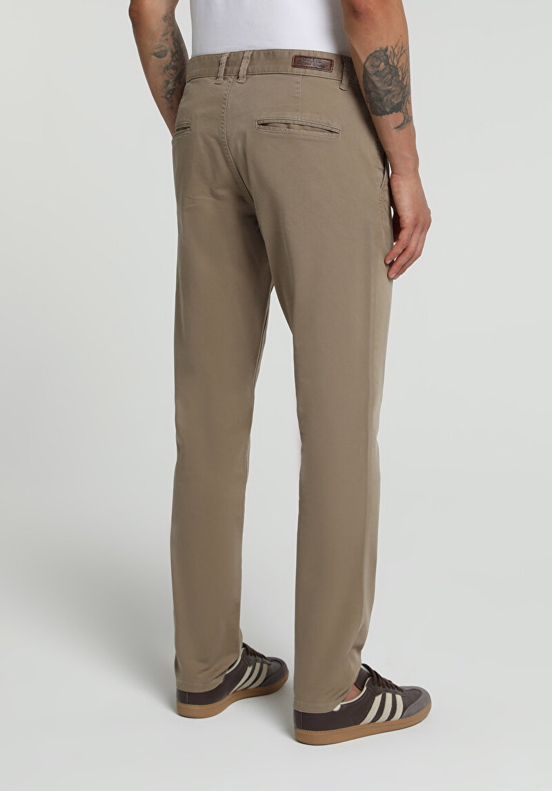 Slim Fit Orta Bel Düz Paça Erkek Bej Pantolon
