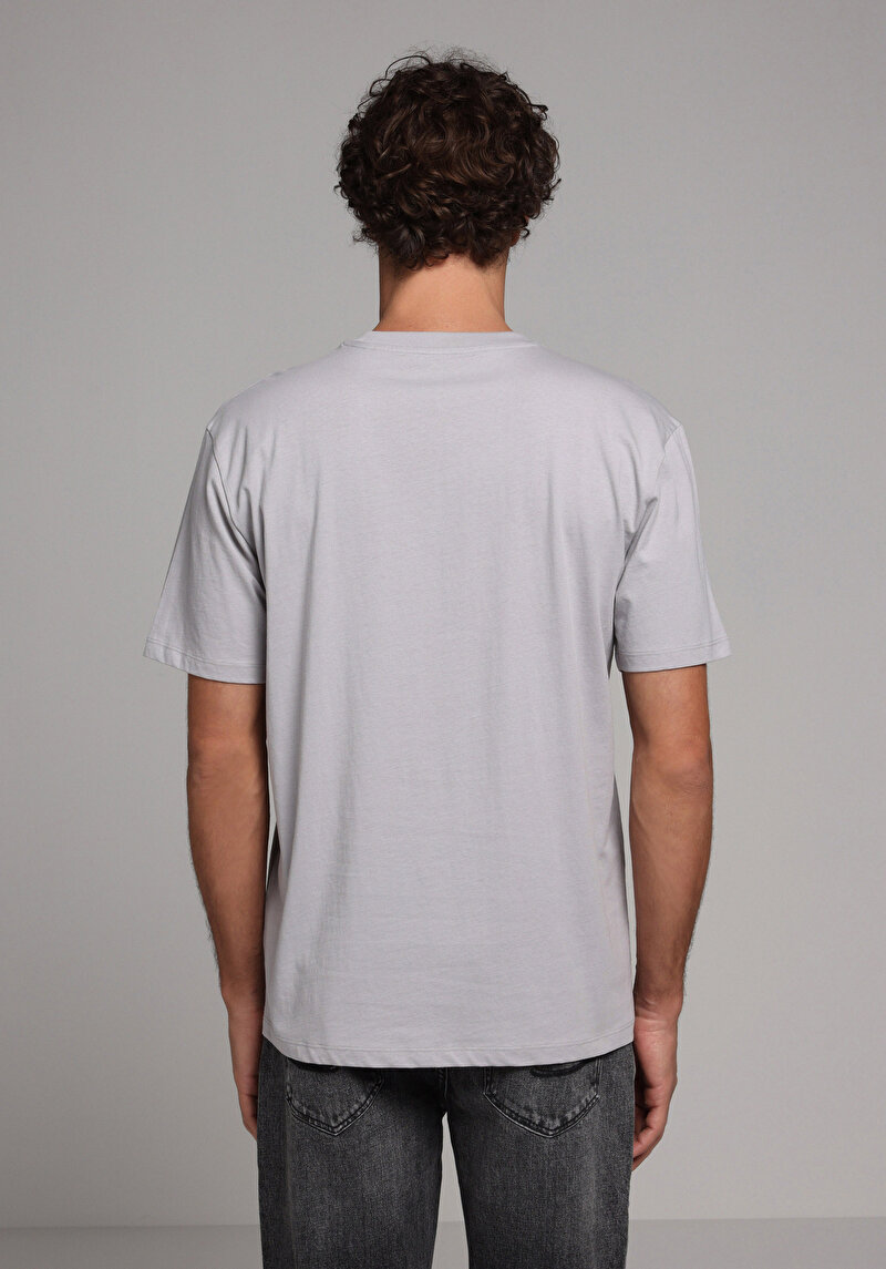 Comfort Fit Yuvarlak Yaka Düz Erkek Gri Kısa Kol Tişört