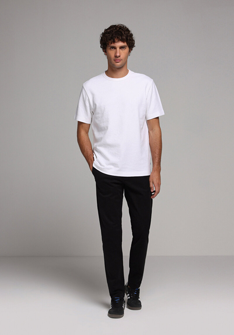 Comfort Fit Yuvarlak Yaka Düz Erkek Beyaz Kısa Kol Tişört