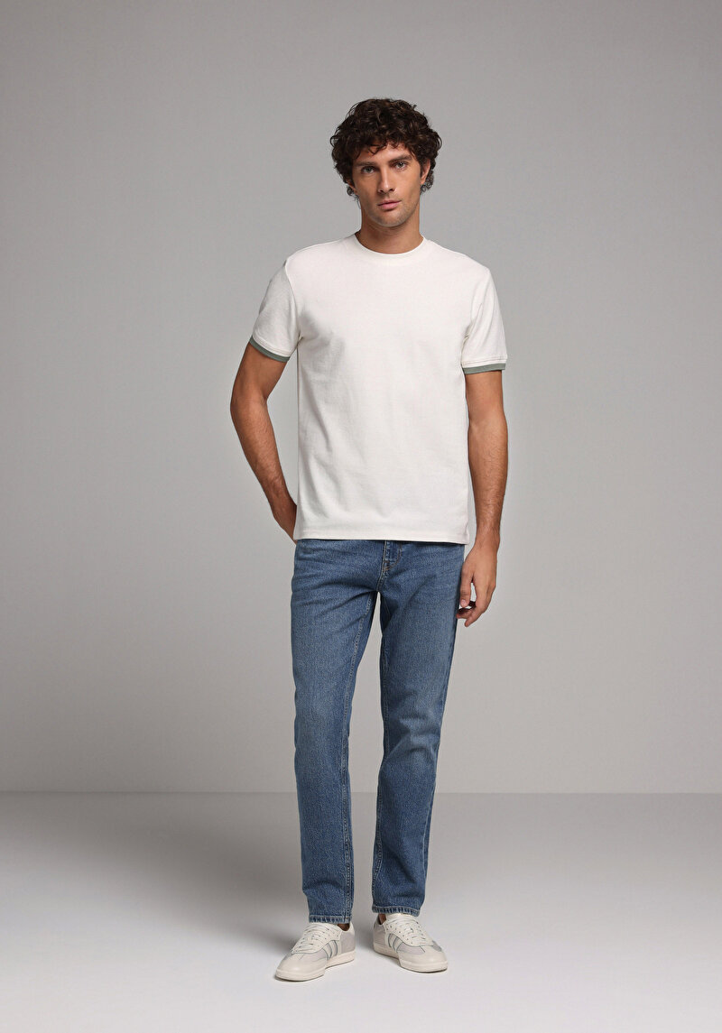 Regular Fit Yuvarlak Yaka Düz Erkek Beyaz Kısa Kol Tişört