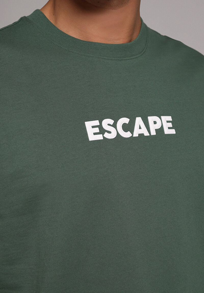 Comfort Fit Yuvarlak Yaka Düz Erkek Yeşil Kısa Kol Tişört