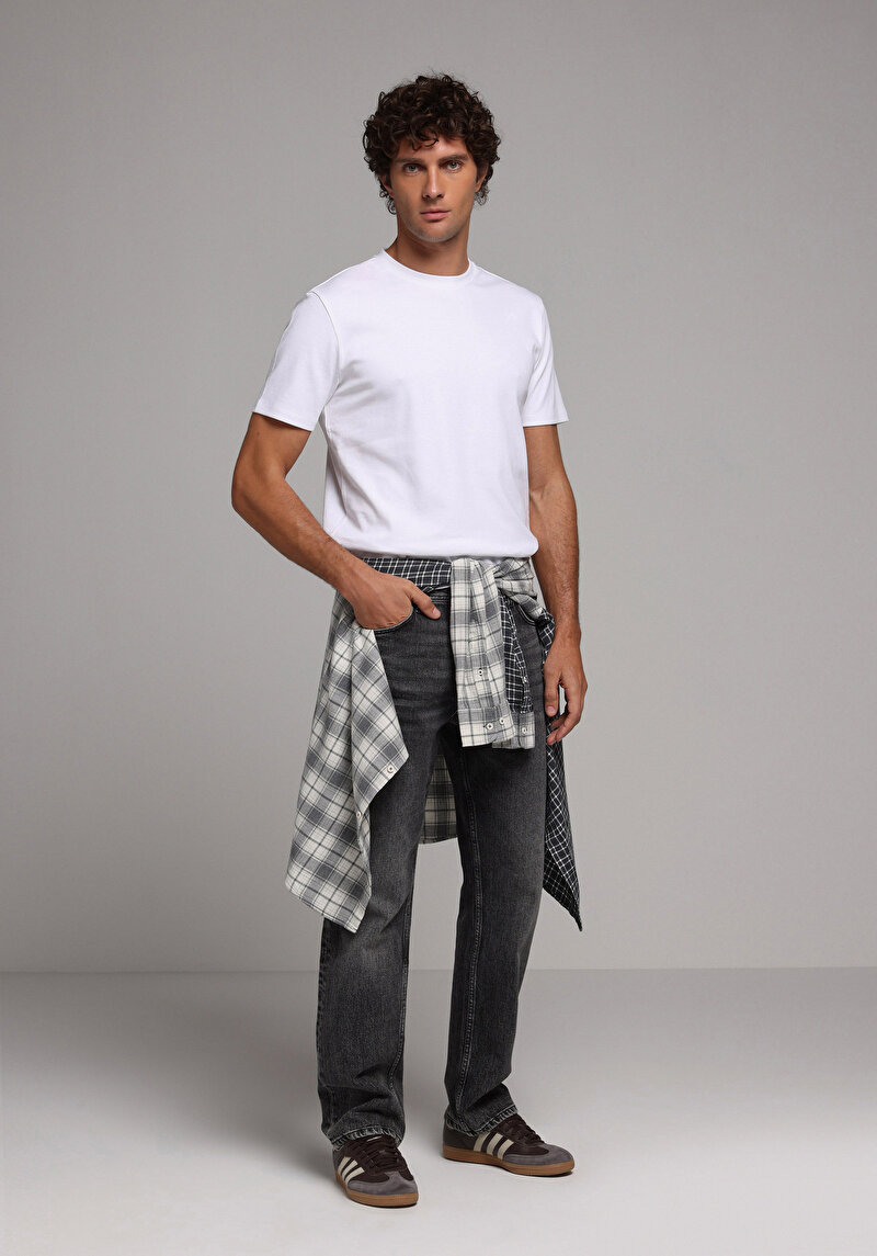 Regular Fit Yuvarlak Yaka Düz Erkek Beyaz Kısa Kol Tişört