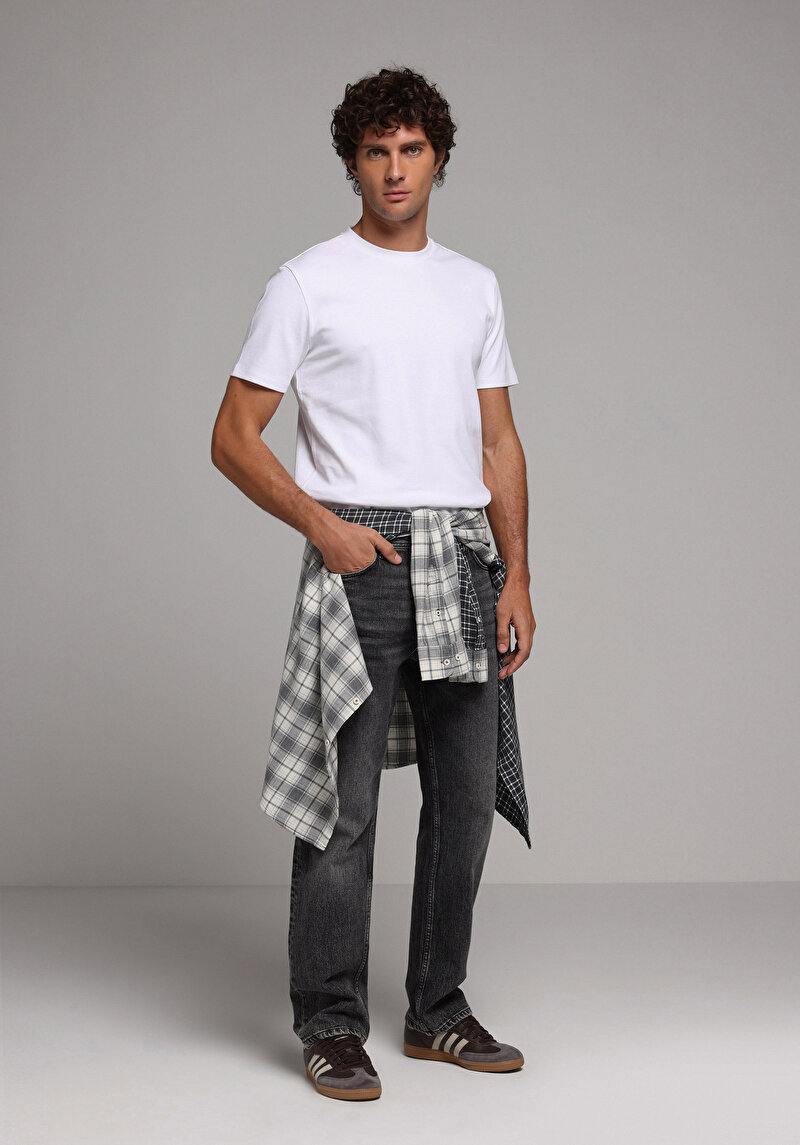 Regular Fit Yuvarlak Yaka Düz Erkek Beyaz Kısa Kol Tişört