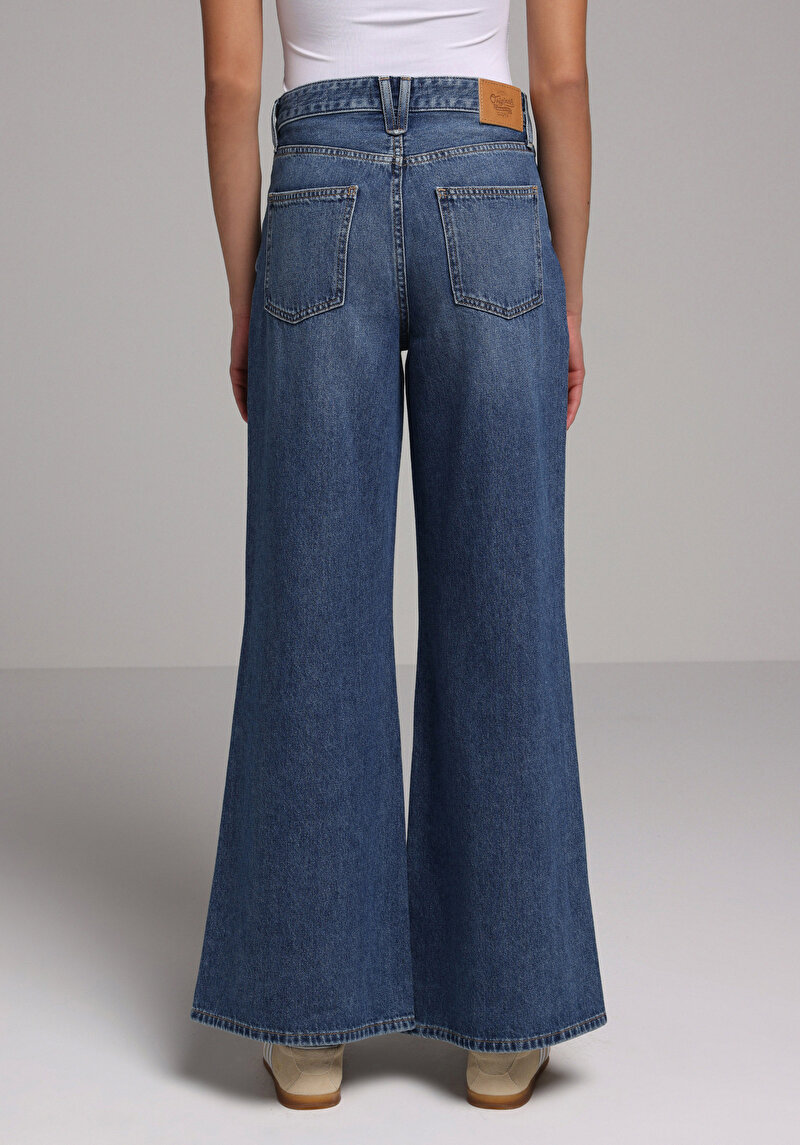 Loose Fit   Kadın Mid İndigo Denim Jean Pantolon
