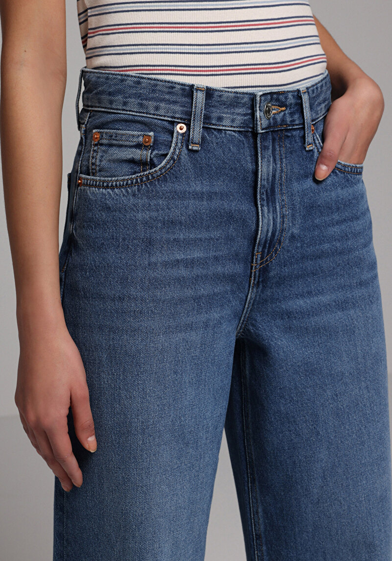 Loose Fit   Kadın Mid İndigo Denim Jean Pantolon