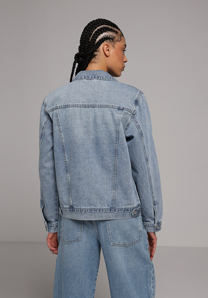 Regular Fit Düğmeli Astarsız Kadın Mid İndigo Denim Ceket