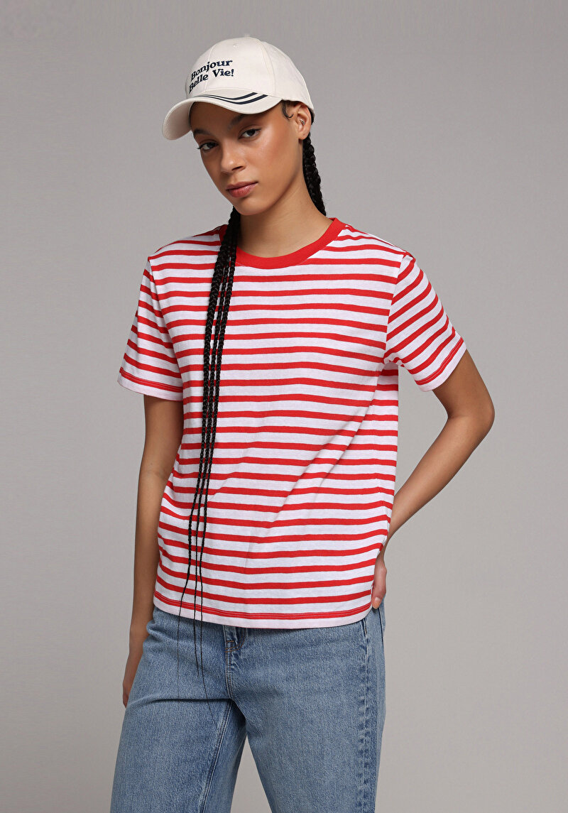 Regular Fit Yuvarlak Yaka Çizgili Kadın Kirmizi Kısa Kol Tişört