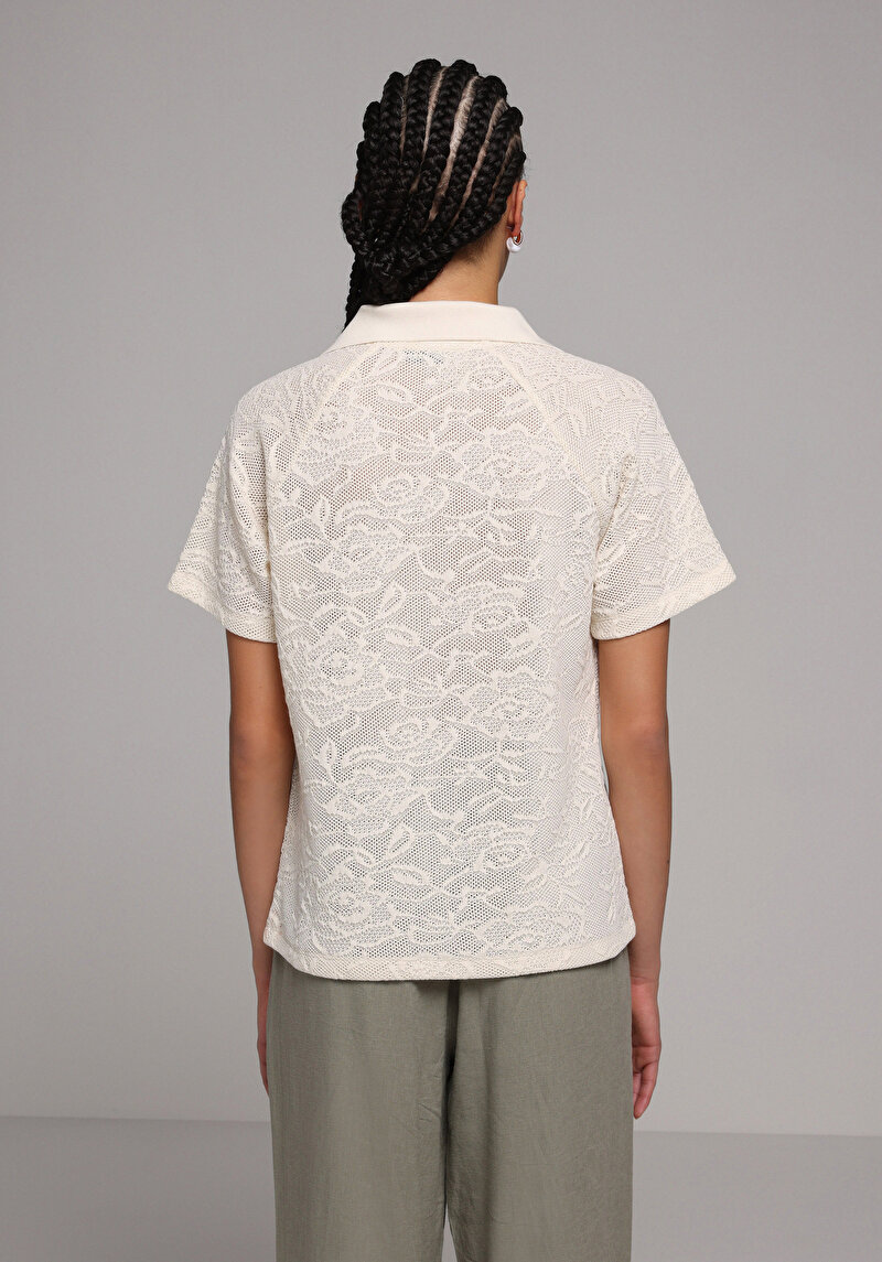 Regular Fit Polo Yaka Jakarlı Kadın Ekru Kısa Kol Tişört