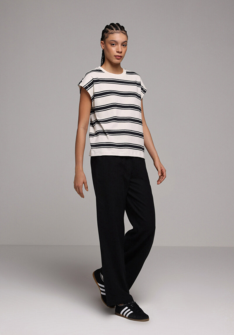 Regular Fit Yüksel Bel Geniş Paça Kadın Siyah Pantolon