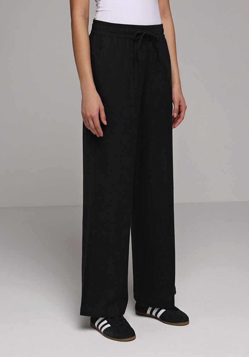 Regular Fit Yüksel Bel Geniş Paça Kadın Siyah Pantolon