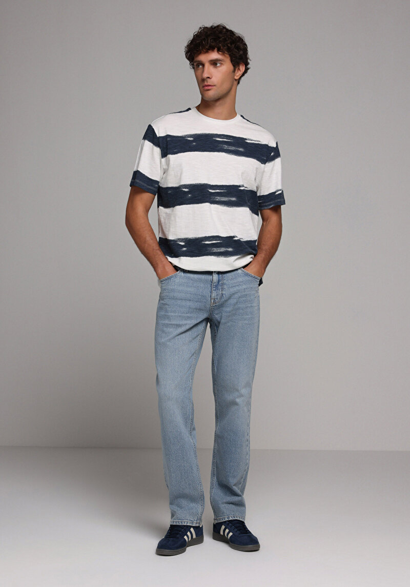Comfort Fit Yuvarlak Yaka Çizgili Erkek Lacivert Kısa Kol Tişört