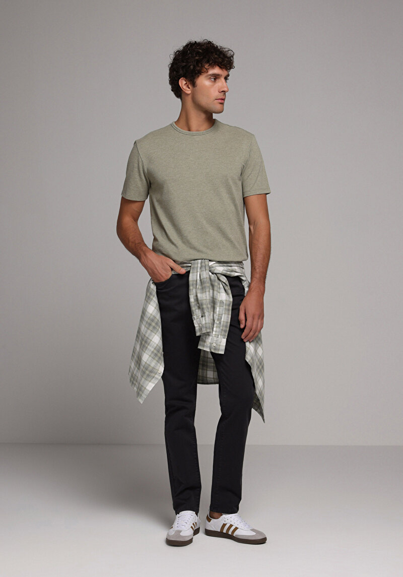 Regular Fit Yuvarlak Yaka Düz Erkek  Kısa Kol Tişört