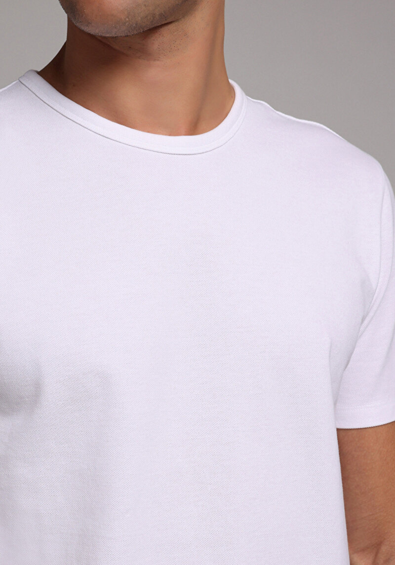 Regular Fit Yuvarlak Yaka Düz Erkek Beyaz Kısa Kol Tişört