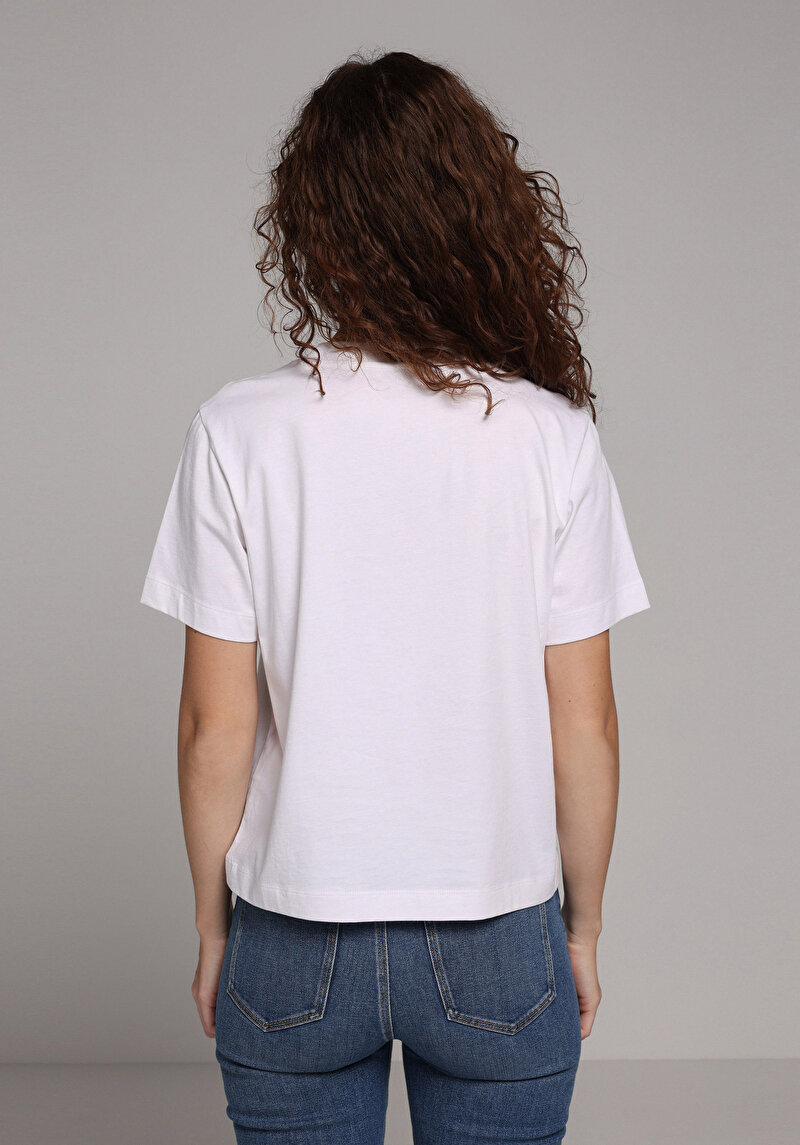 Boxy Fit Yuvarlak Yaka Baskılı Kadın Beyaz Kısa Kol Tişört