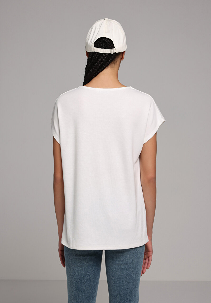 Regular Fit Yuvarlak Yaka Düz Kadın Beyaz Kısa Kol Tişört