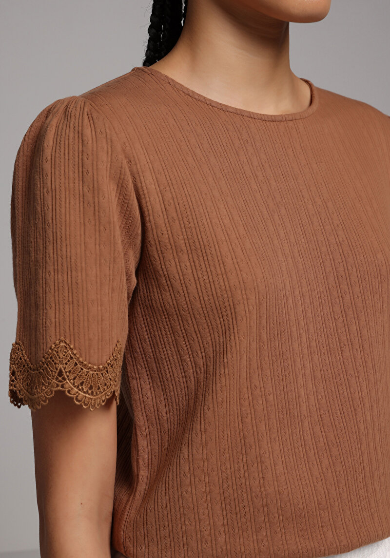 Regular Fit Yuvarlak Yaka Düz Kadın Kahverengi Kısa Kol Tişört