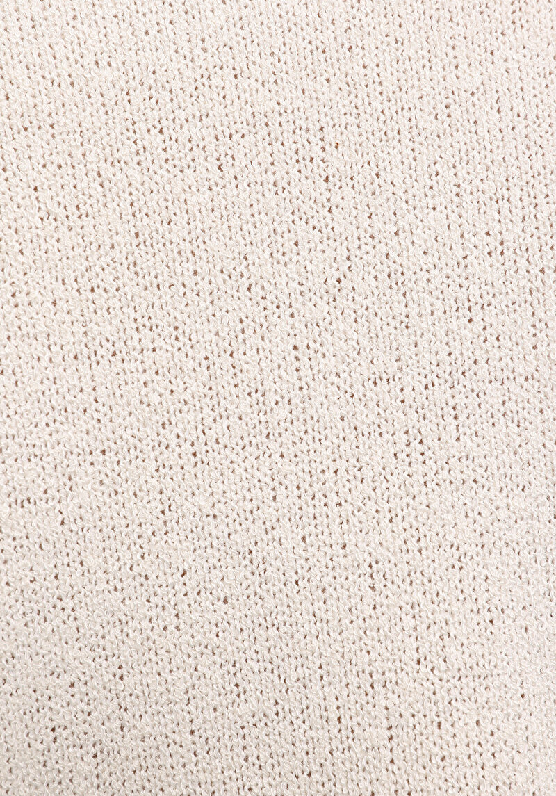 Relax Fit Yuvarlak Yaka Düz Kadın Ekru Kısa Kol Tişört