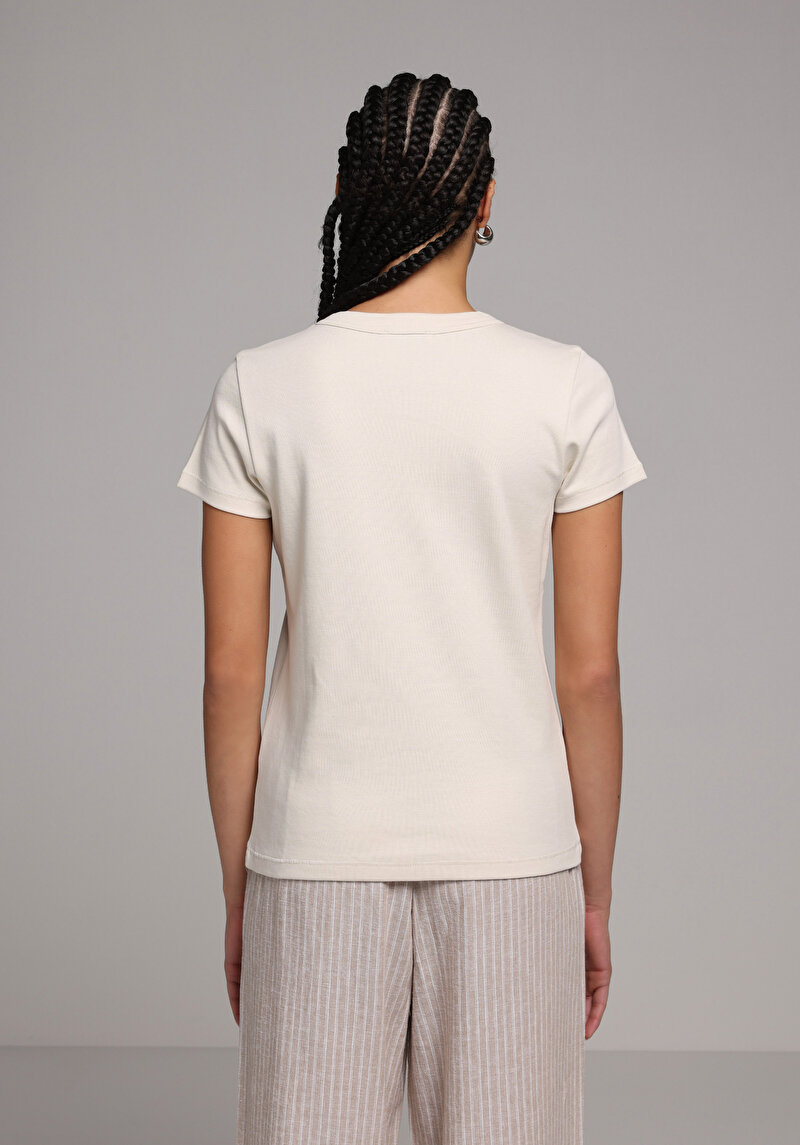 Slim Fit Yuvarlak Yaka Baskılı Kadın Taş Kısa Kol Tişört