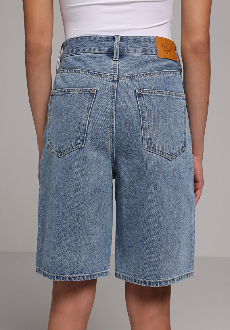 Regular Fit Yüksel Bel Düz Kadın Mid İndigo Denim Jean Şort