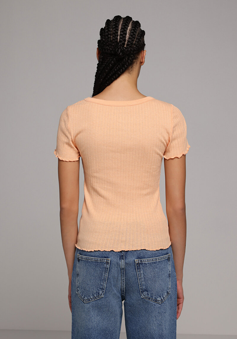 Slim Fit Yuvarlak Yaka Düz Kadın Kısa Kol Tişört