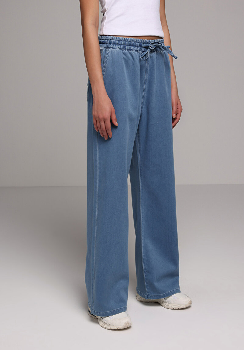 Regular Fit   Kadın Mid İndigo Denim Jean Pantolon