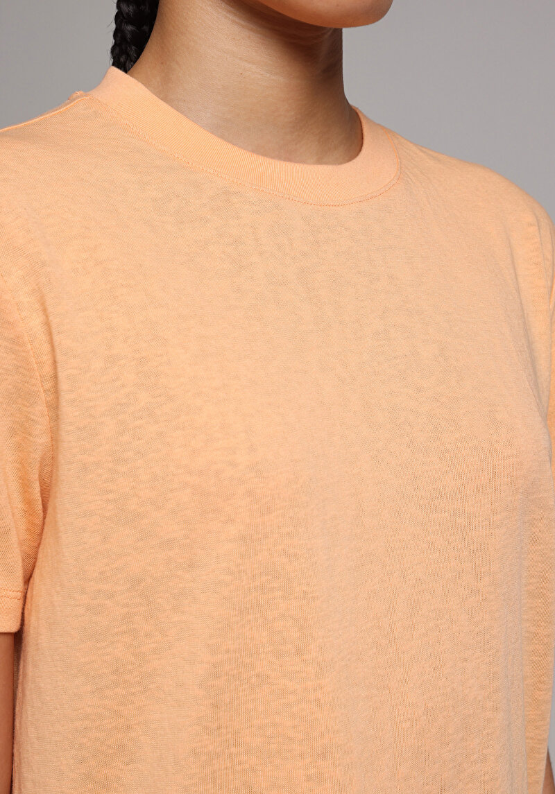 Regular Fit Yuvarlak Yaka Düz Kadın Turuncu Kısa Kol Tişört