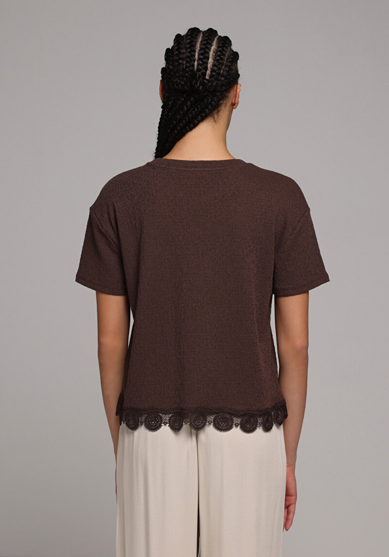 Regular Fit Yuvarlak Yaka Düz Kadın Kahverengi Kısa Kol Tişört