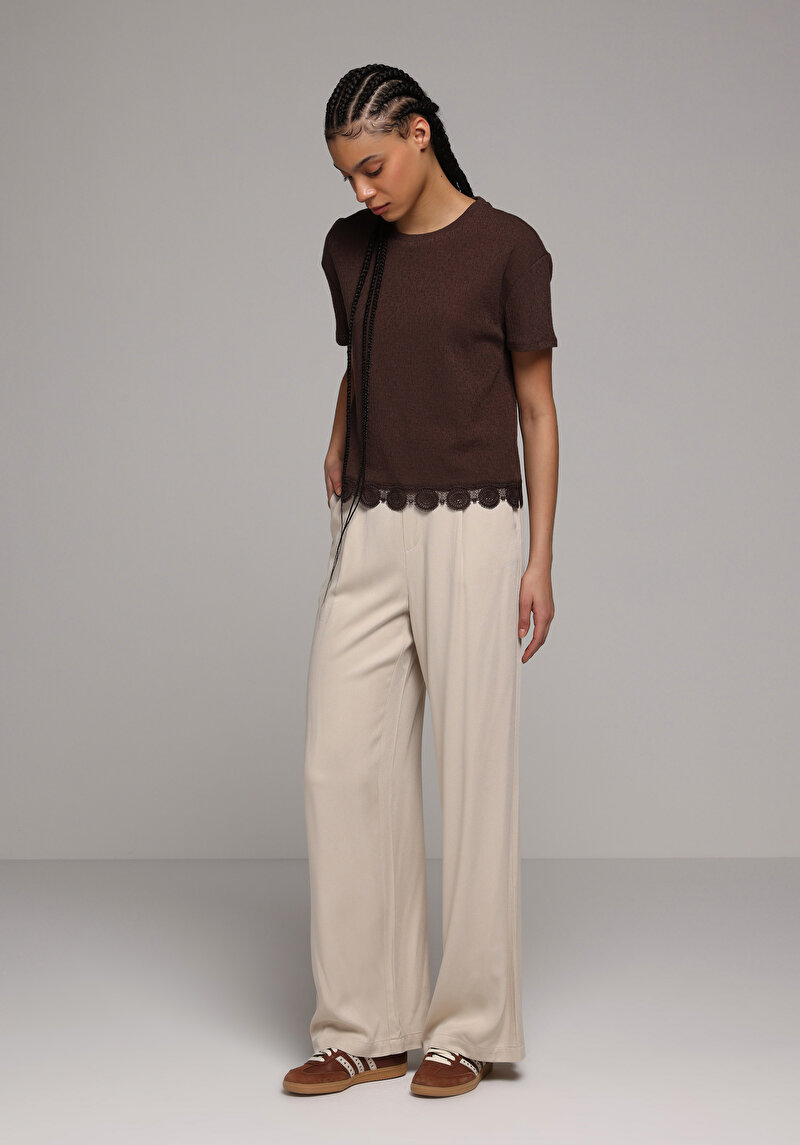 Regular Fit Yuvarlak Yaka Düz Kadın Kahverengi Kısa Kol Tişört