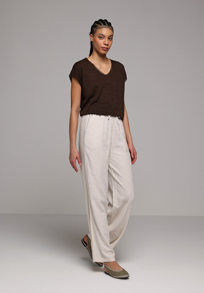 Regular Fit V Yaka Düz Kadın Kahverengi Kısa Kol Tişört