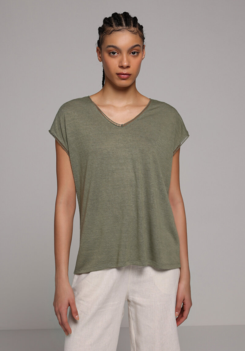 Regular Fit V Yaka Düz Kadın Yeşil Kısa Kol Tişört