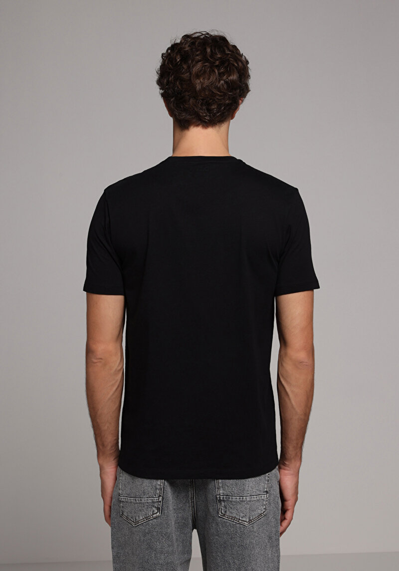 Regular Fit Yuvarlak Yaka Düz Erkek Siyah Kısa Kol Tişört