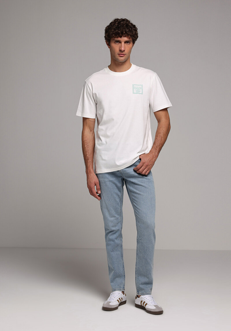 Comfort Fit Yuvarlak Yaka Düz Erkek Beyaz Kısa Kol Tişört