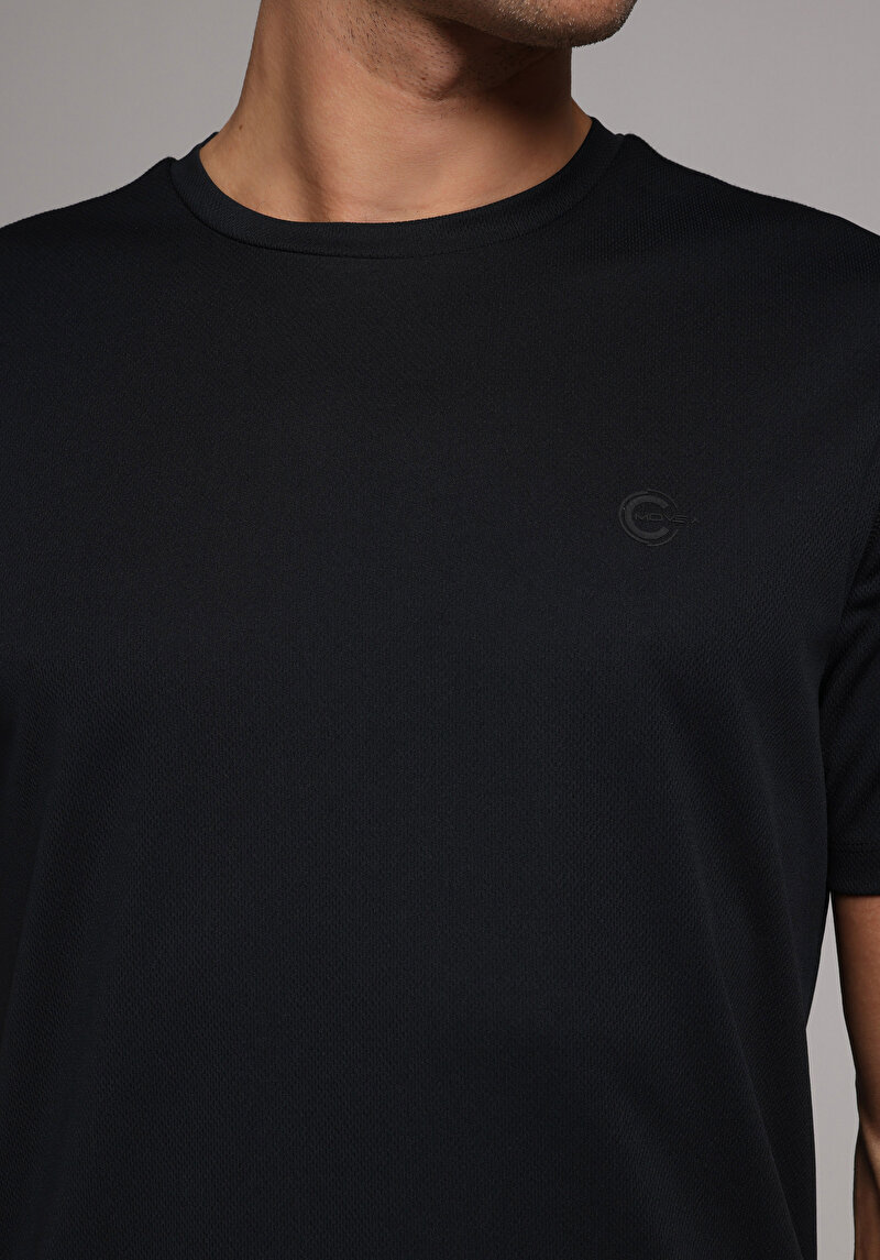 Regular Fit Yuvarlak Yaka Düz Erkek Siyah Kısa Kol Tişört