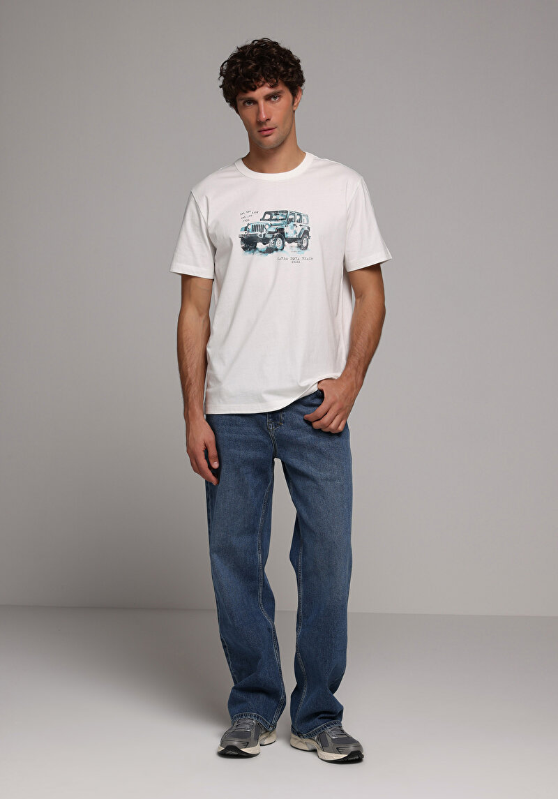 Comfort Fit Yuvarlak Yaka Düz Erkek Beyaz Kısa Kol Tişört