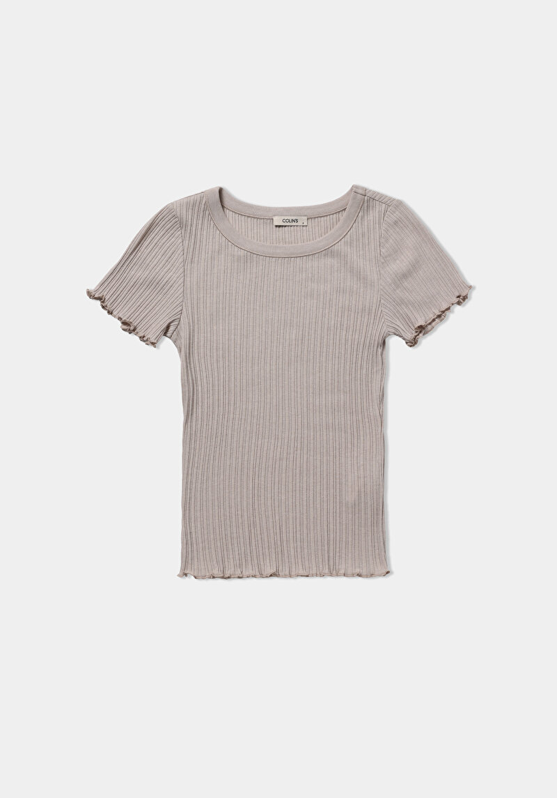 Slim Fit Yuvarlak Yaka Düz Kadın Bej Kısa Kol Tişört